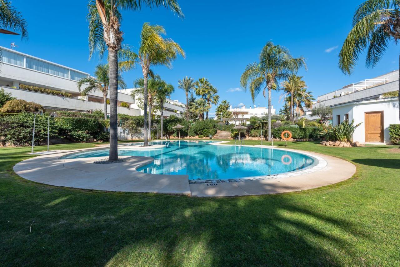 Apartamento Altos De Banus II Momento Marbella Eksteriør billede